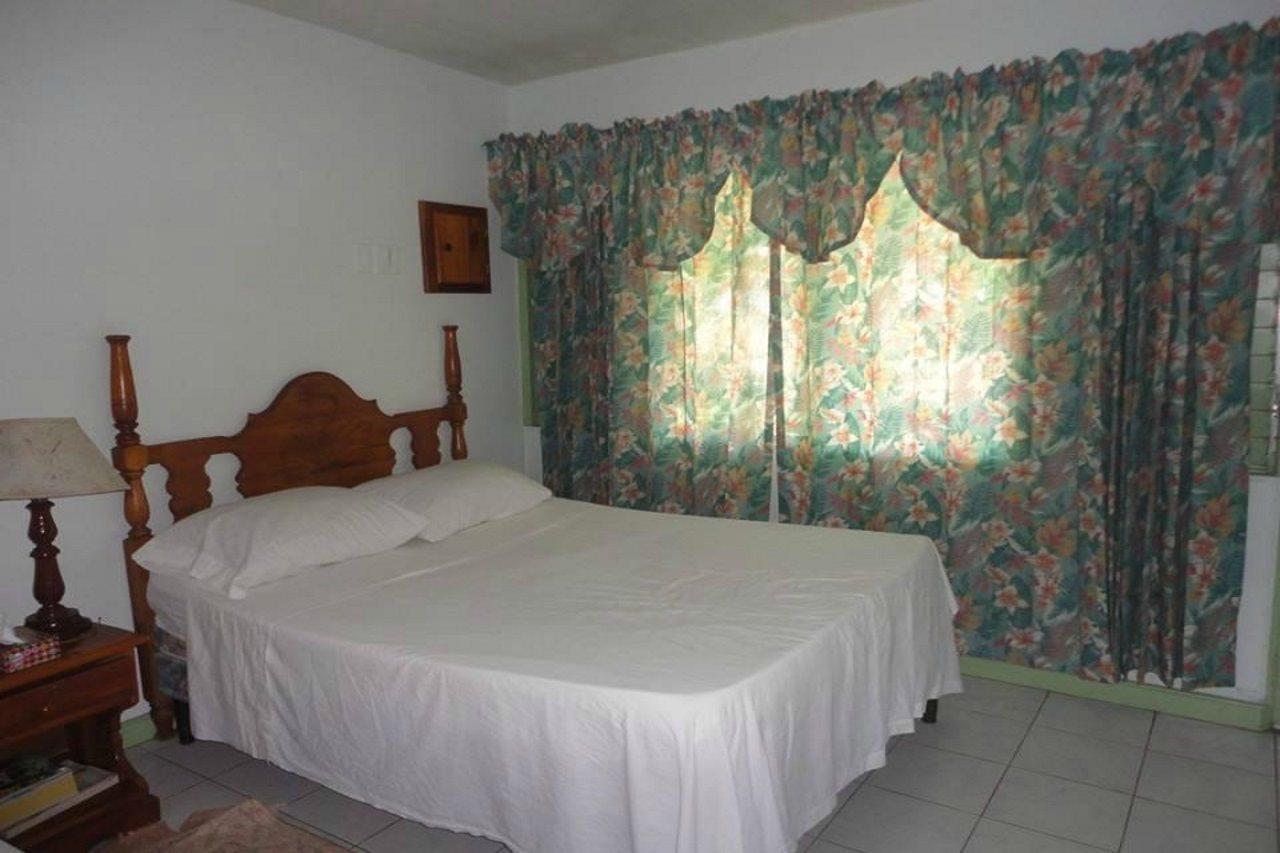 Hidden Paradise Resort Hotel Негрил Экстерьер фото