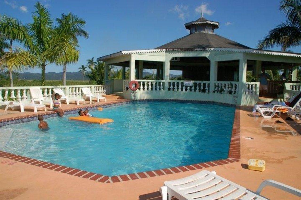 Hidden Paradise Resort Hotel Негрил Экстерьер фото