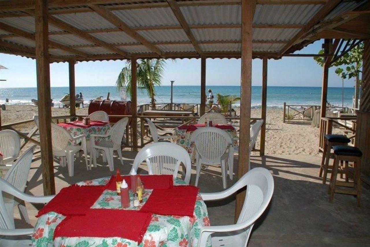 Hidden Paradise Resort Hotel Негрил Экстерьер фото